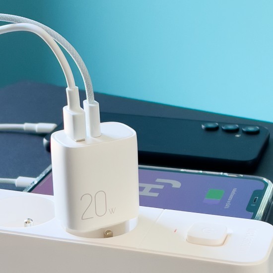 Joyroom Φορτιστής Χωρίς Καλώδιο με Θύρα USB-A και Θύρα USB-C 20W Quick Charge 3.0 (L-QP2011)Λευκός Joyroom Φορτιστής Χωρίς Καλώδιο με Θύρα USB-A και Θύρα USB-C 20W Quick Charge 3.0 (L-QP2011)Λευκός